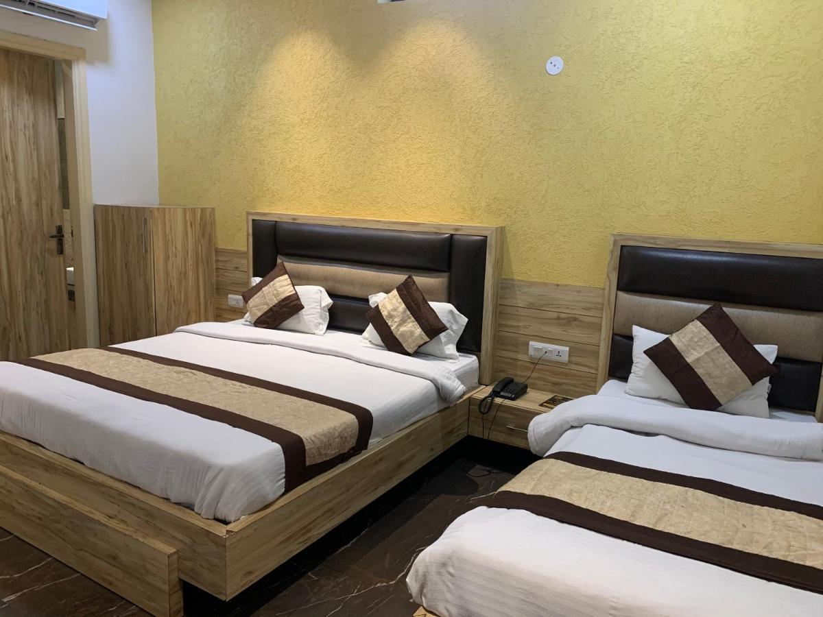 Hotel Sb Residency Amritsar Exteriör bild
