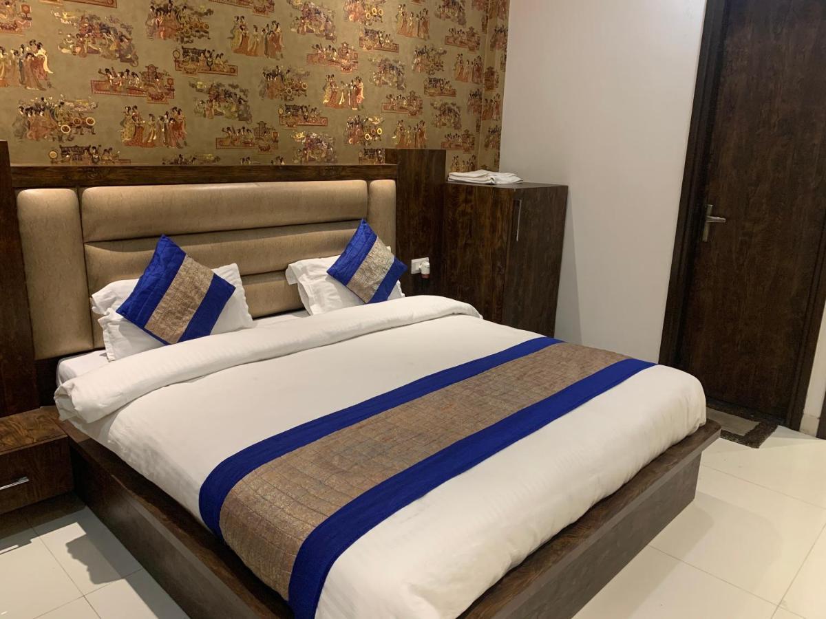 Hotel Sb Residency Amritsar Exteriör bild