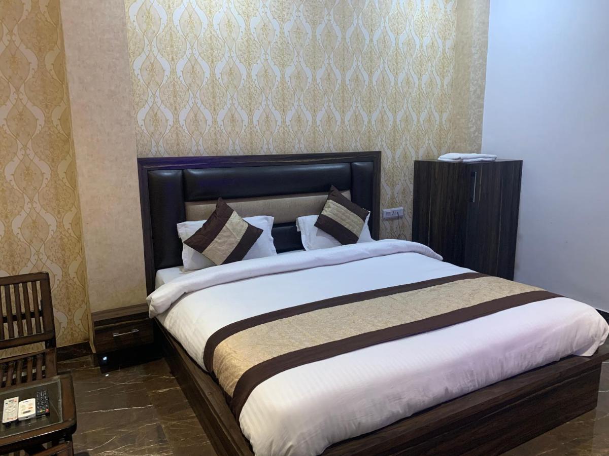 Hotel Sb Residency Amritsar Exteriör bild