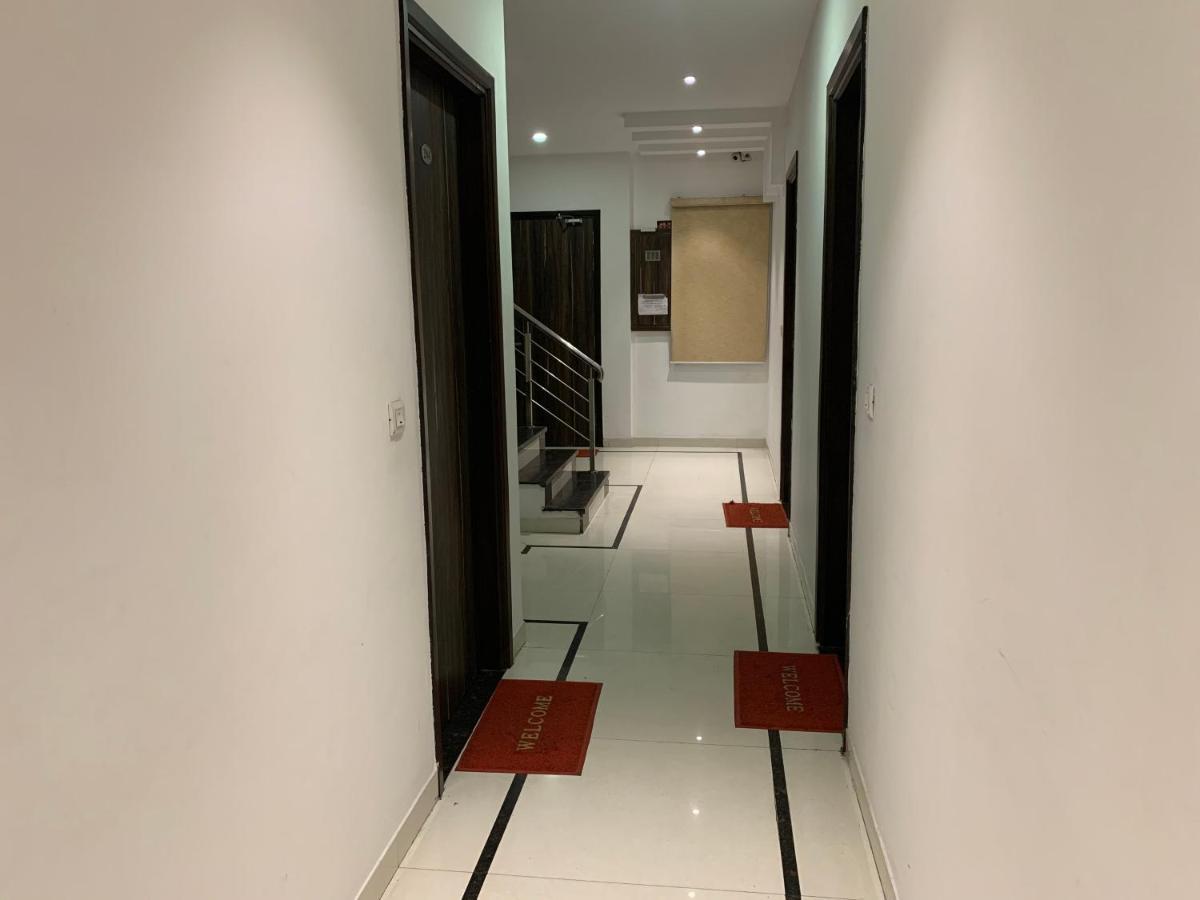 Hotel Sb Residency Amritsar Exteriör bild