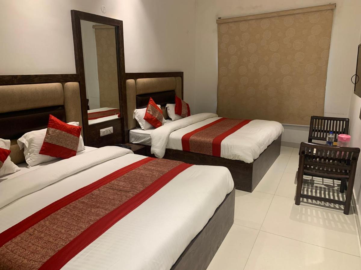 Hotel Sb Residency Amritsar Exteriör bild
