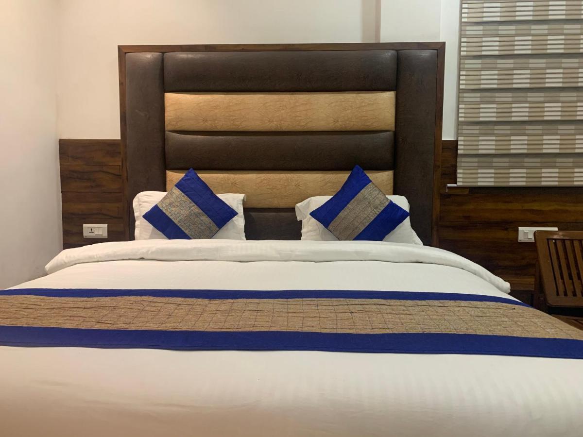 Hotel Sb Residency Amritsar Exteriör bild