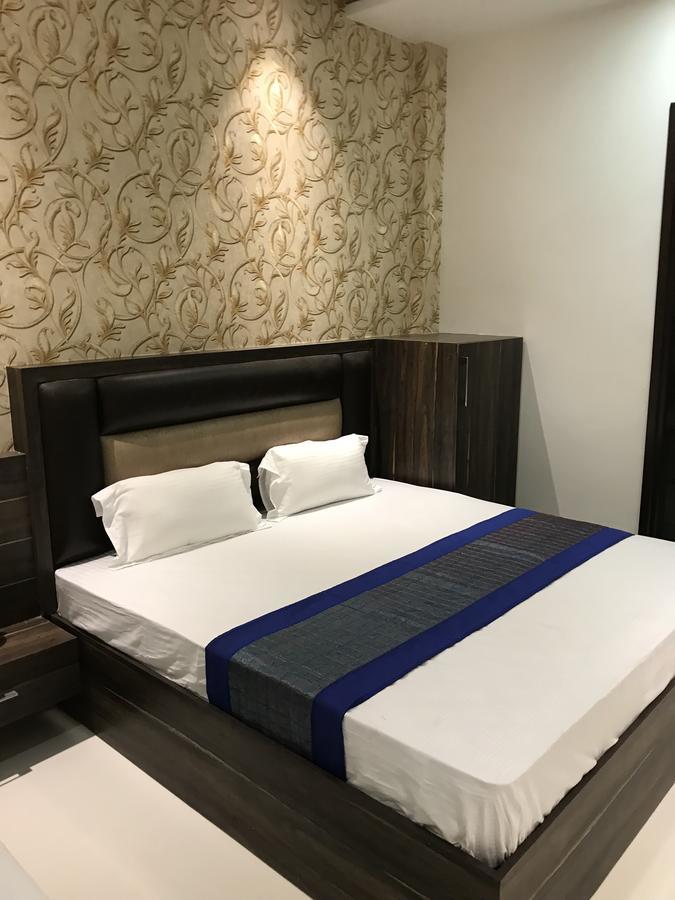 Hotel Sb Residency Amritsar Exteriör bild