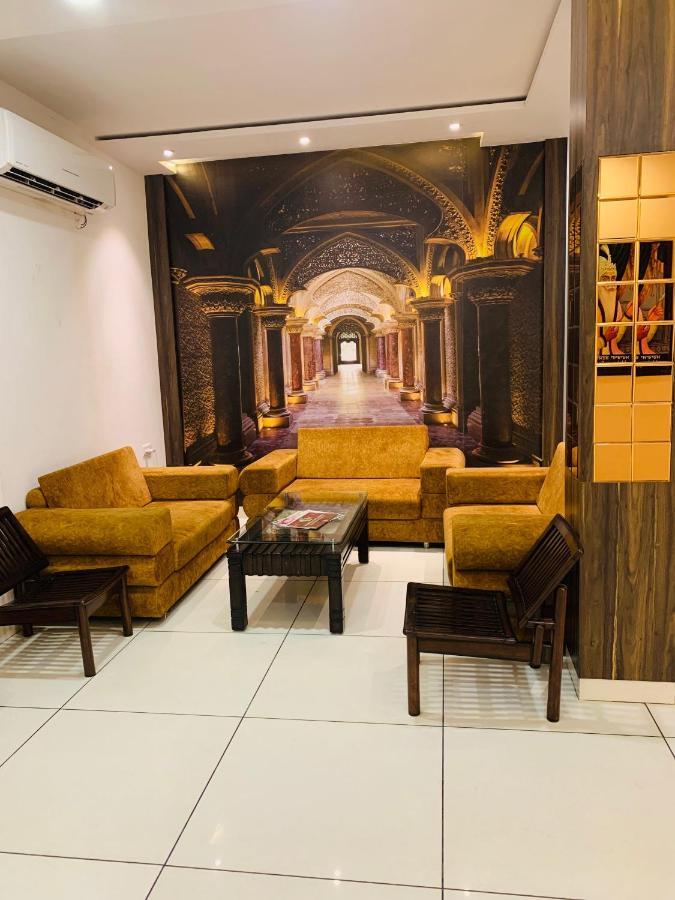 Hotel Sb Residency Amritsar Exteriör bild